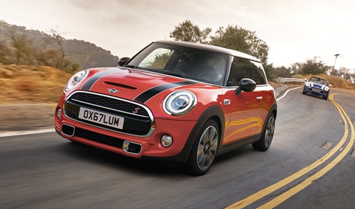 Red MINI Cooper S