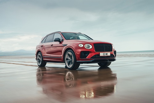 Red-Bentley-Bentayga