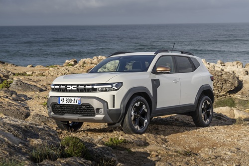 White-Dacia-Duster