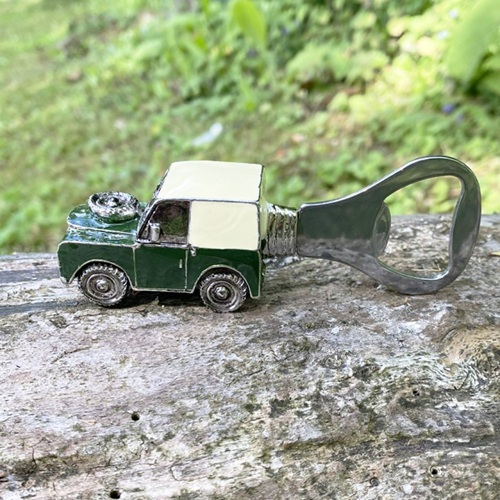 Metal-Handpainted-Green-and-Cream-Landrover-Bottle-Opener